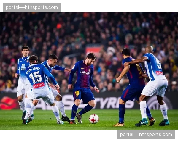 转播权博弈:意甲本土版权收入停滞,中小俱乐部生存压力加剧 转播权博弈:意甲本土版权收入停滞,中小俱乐部生存压力加剧