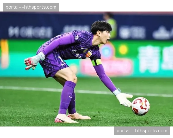 门将教练专访:阐述门将在指挥区域防守和提醒对位盯人中的核心作用 门将教练专访:阐述门将在指挥区域防守和提醒对位盯人中的核心作用