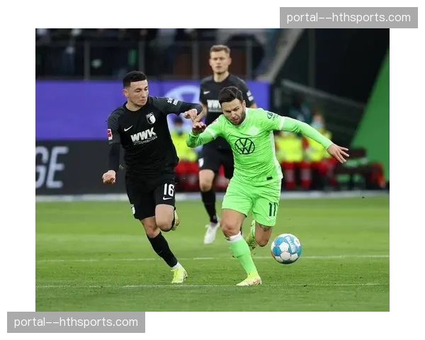 德甲联盟考虑在下赛季引入“防守数据奖”,以表彰卓越的防守组织和个体。 德甲联盟考虑在下赛季引入“防守数据奖”,以表彰卓越的防守组织和个体。